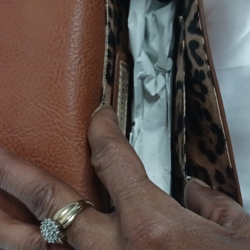 Purse - Picture 3 of 5
